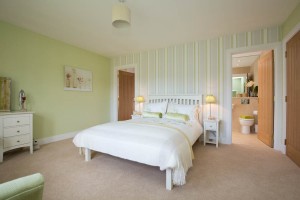 green bedroom
